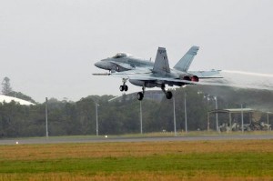 800px-RAAF_FA-18_taking_off_from_RAAF_Base_Williamtown_Feb_2011